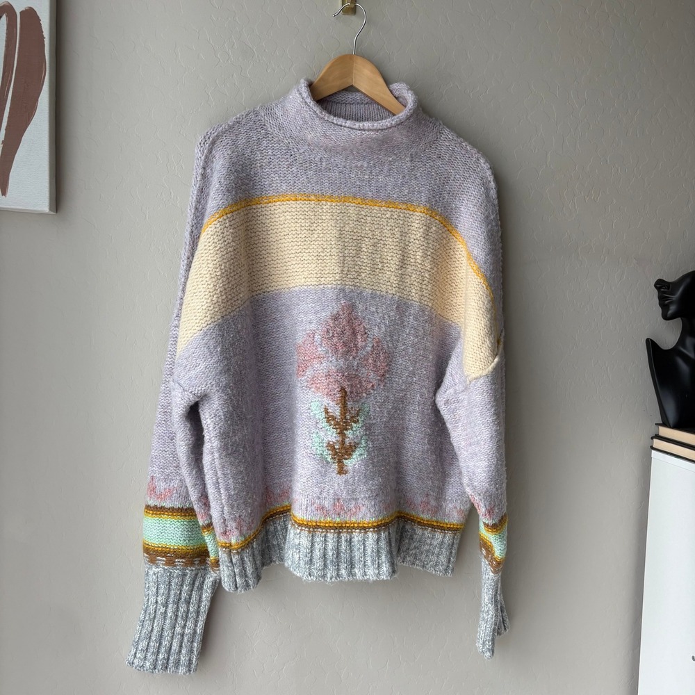 Anthropologie Sweater Mock Neck Flower Embroidered‎ Lavender Knit Sweater M - Picture 3 of 9
